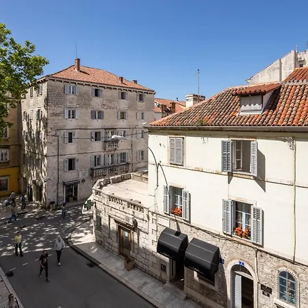 Apartment Boutique Lux Odello Old Town